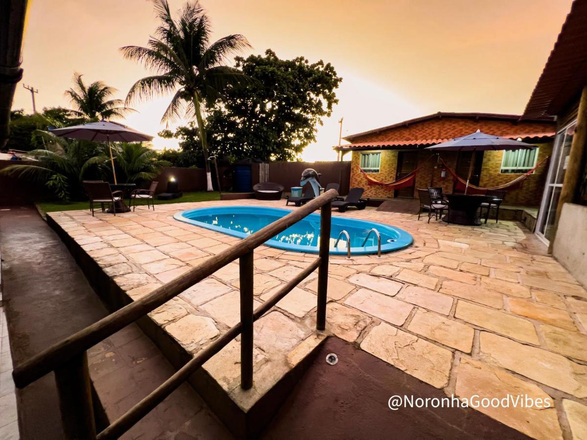 Noronha Good Vibes Hostel เฟอร์นันโด เด โนรอนญา ภายนอก รูปภาพ